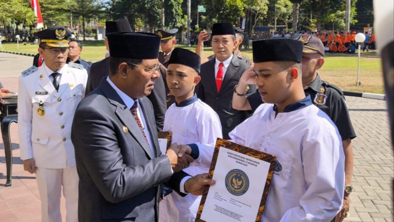 HUT RI ke-80, Ratusan Napi Lapas Selong Terima Remisi