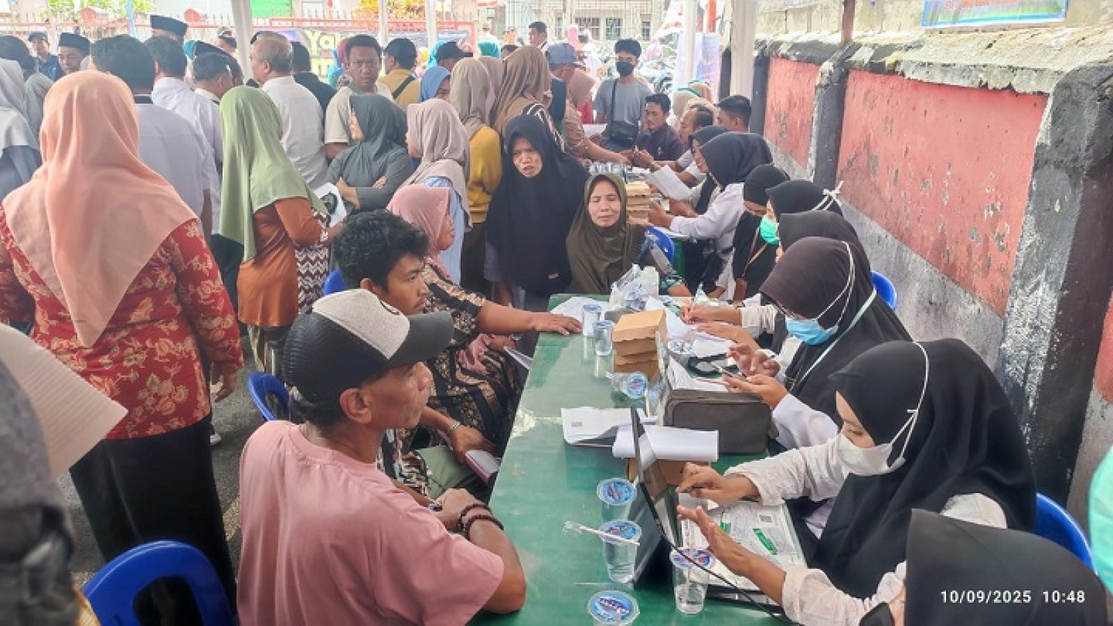 Gawe Gubuk Desa Paok Motong Jangkau Ribuan Warga