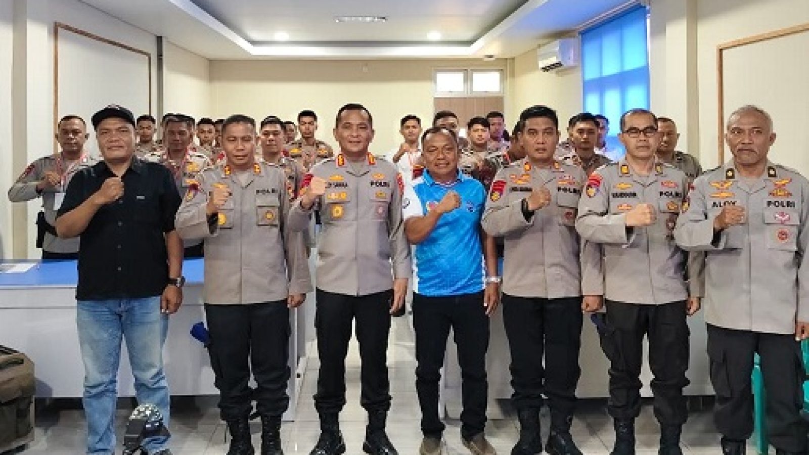 Tingkatkan Profesionalisme Anggota di Perairan, Dirpolairud Polda NTB Buka Pelatihan Selam