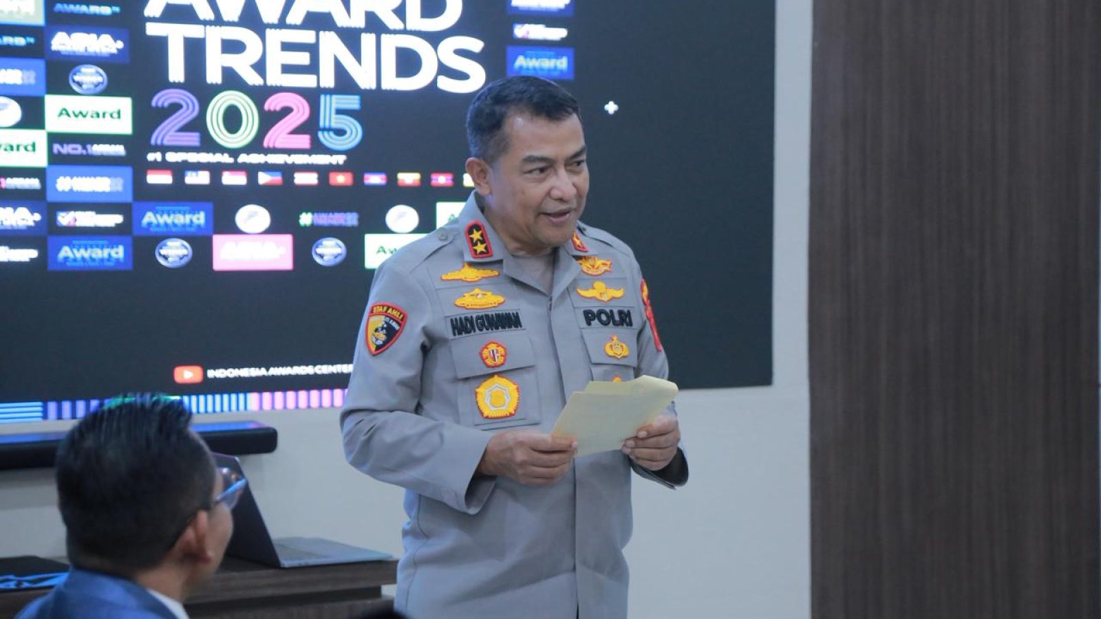 Kapolda NTB Masuk Deretan Pemimpin Visioner Indonesia 2025