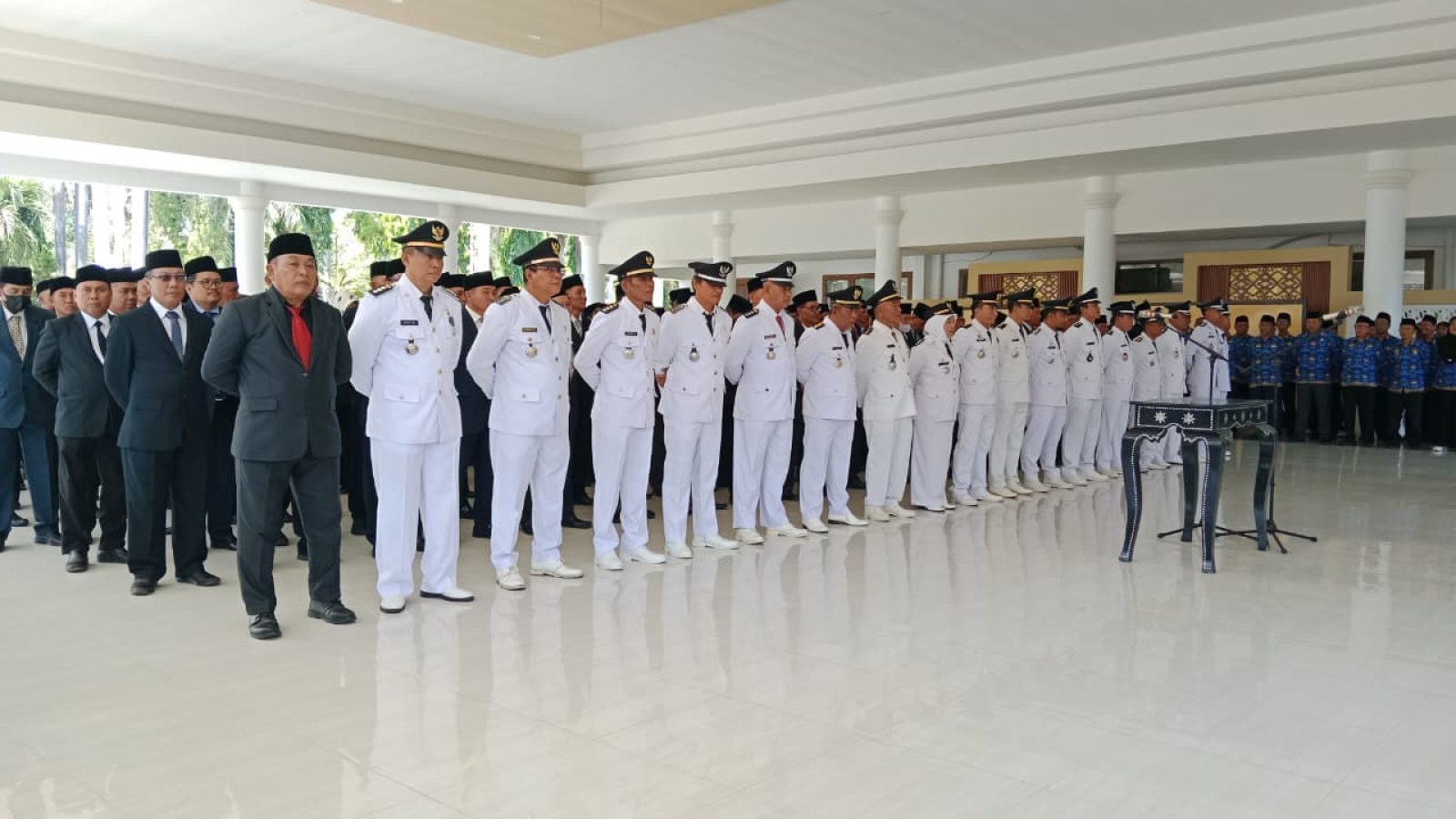 Bupati Lotim Mutasi 170 Pejabat Administrator dan Pengawas