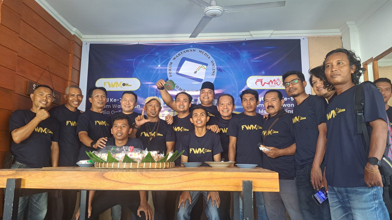 FWMO Lotim Rayakan Milad Ke – 7 di Pondok Jurnal