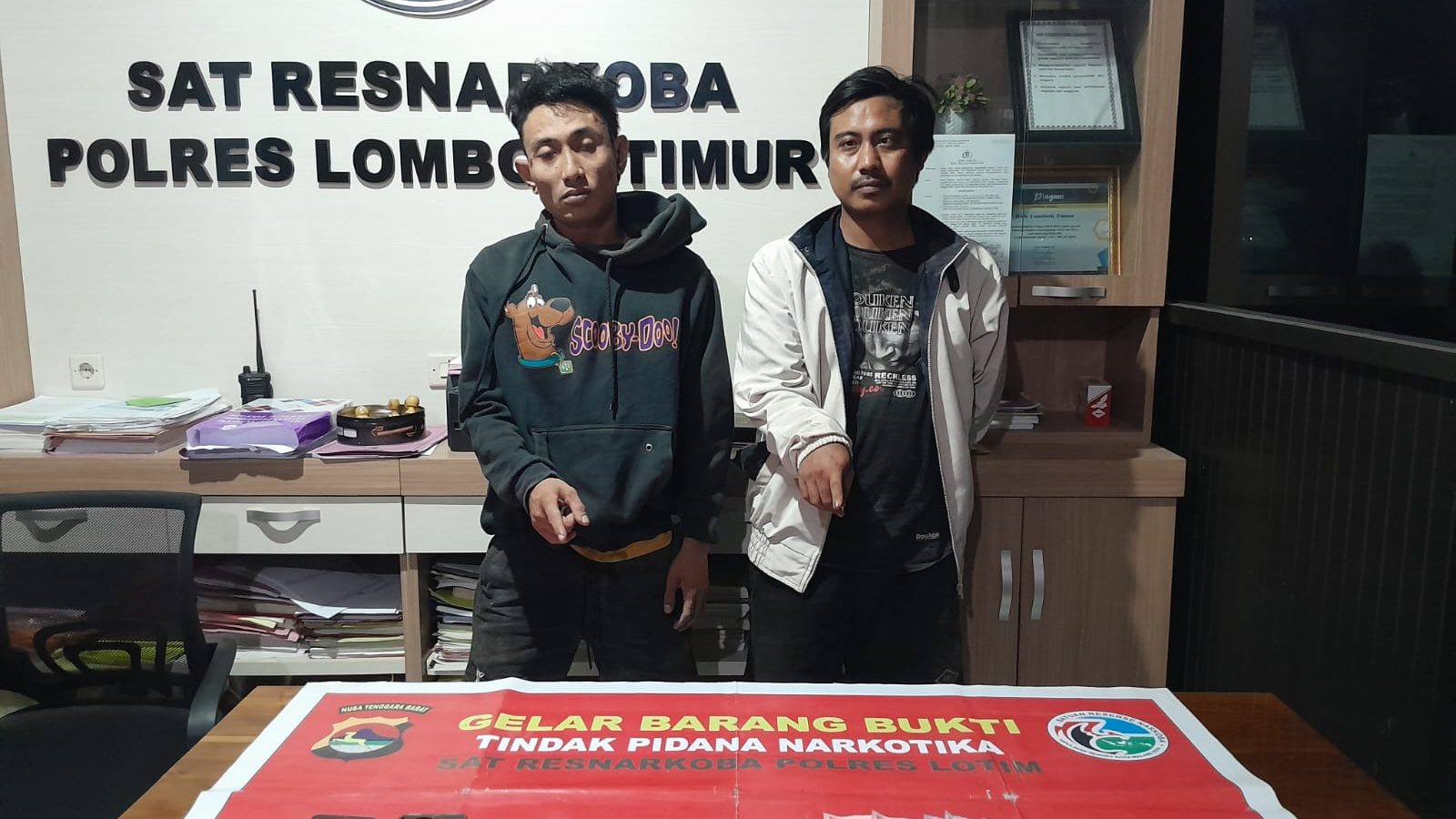 Dua Pria Asal Mataram Diringkus Polisi  Bawa Sabu
