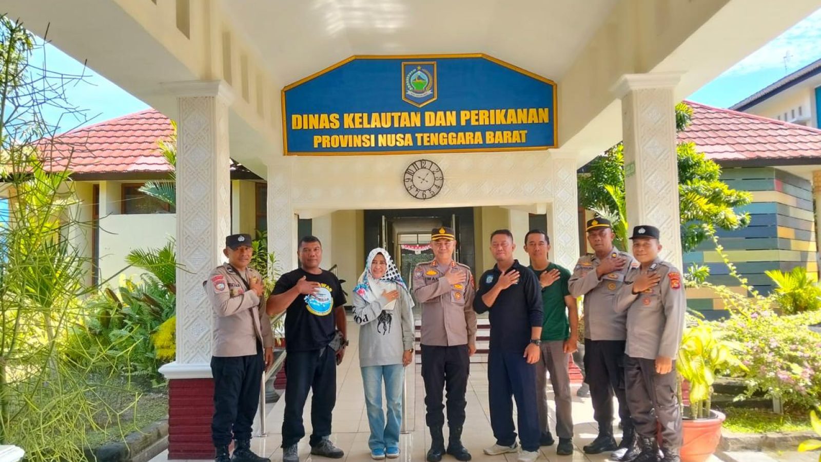 Jaga Laut NTB, Ditbinmas Polda NTB Kumpul Bareng Polsus Kelautan