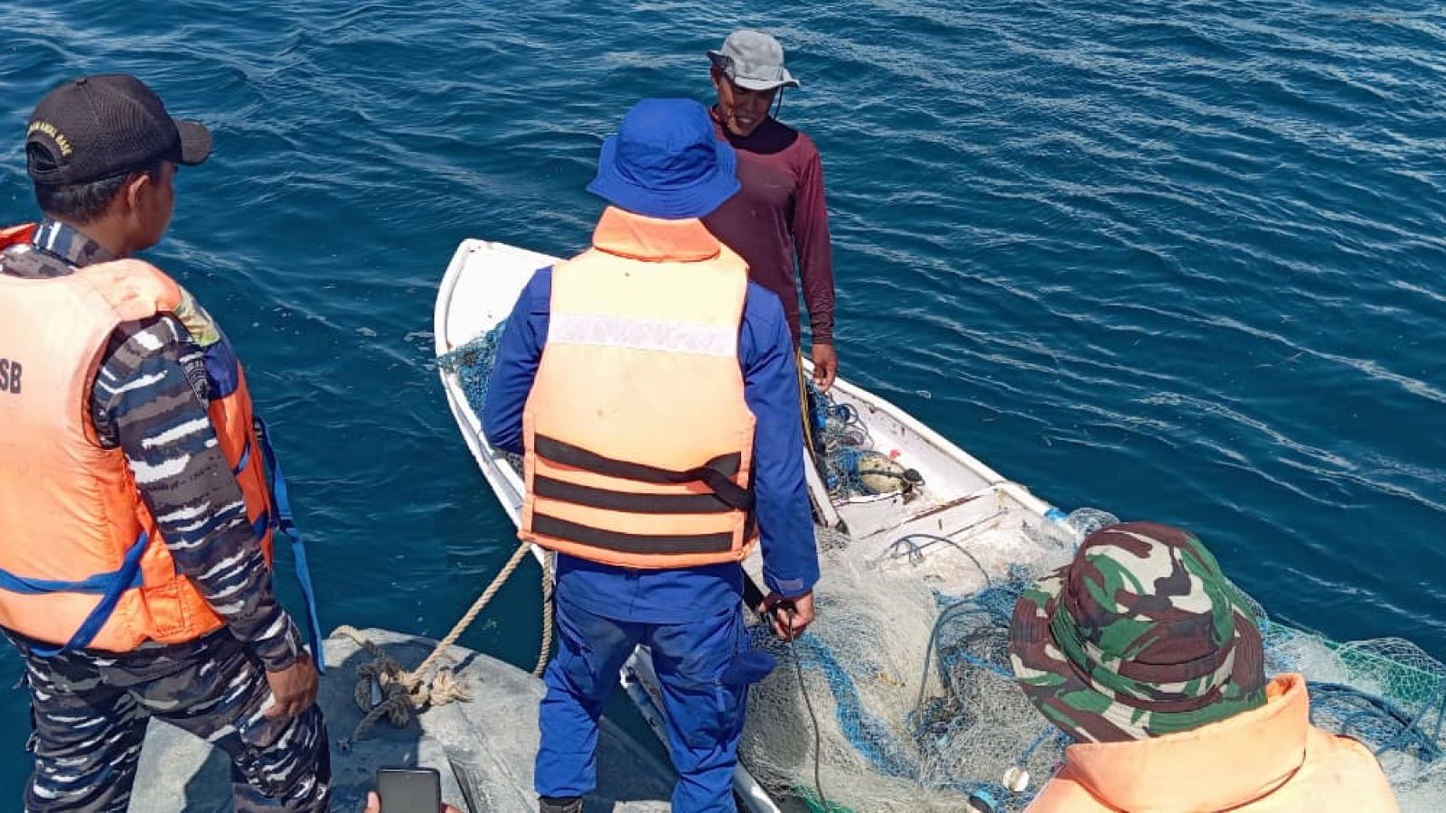 Pencarian Korban KMP Belida Hari Kedua: Tim SAR Gabungan Intensifkan Penyisiran di Selat Alas 