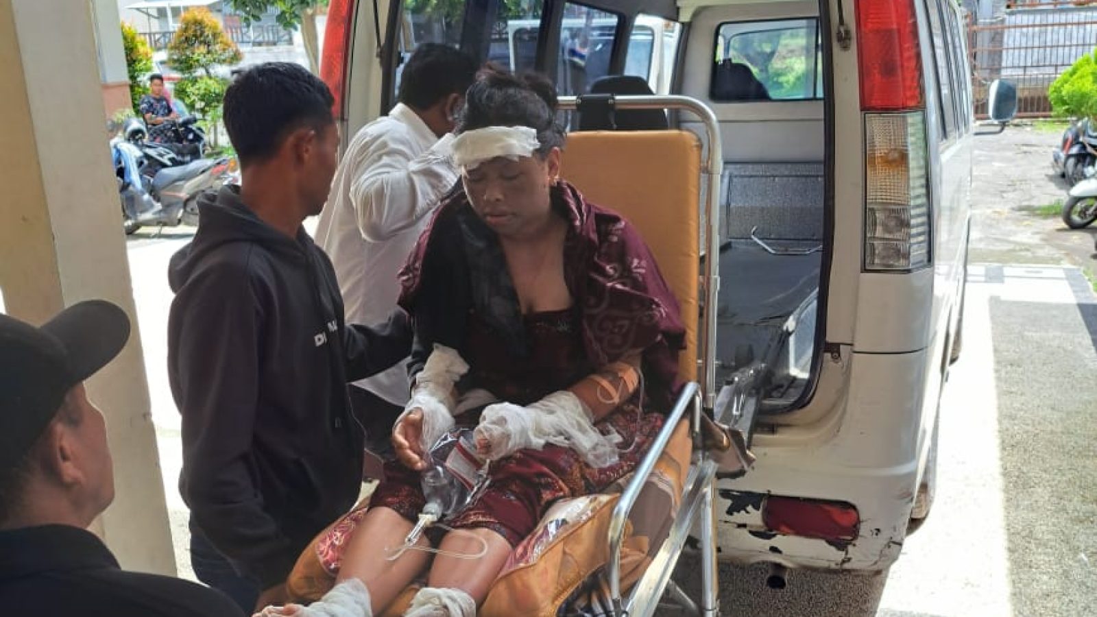 Tabung Gas Meledak, IRT Di Perigi Luka Parah