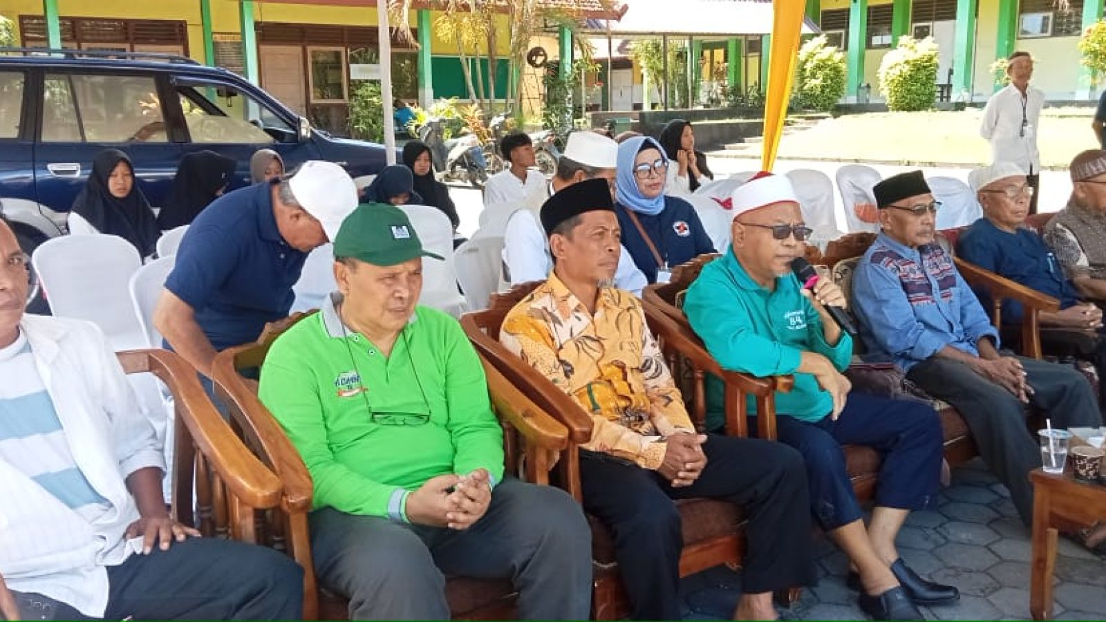 Melepas Kangen,  Alumni SMPN 1 Masbagik Hadiri Reuni Akbar 2025