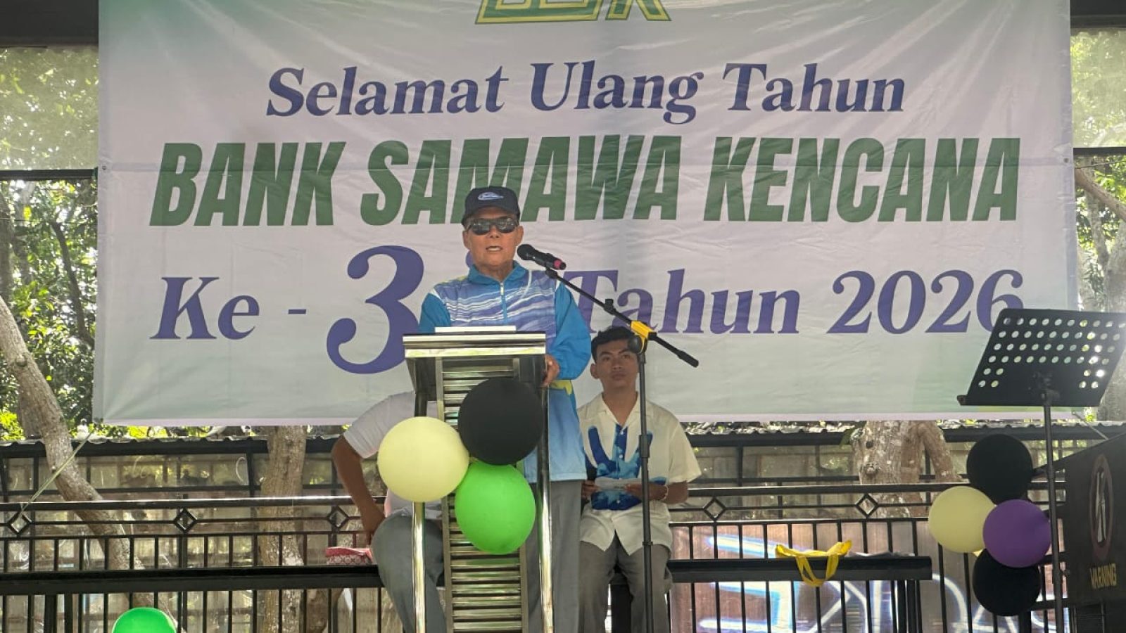 BPR Samawa Kencana Rayakan Ultah Ke – 34 di Pantai LaPade