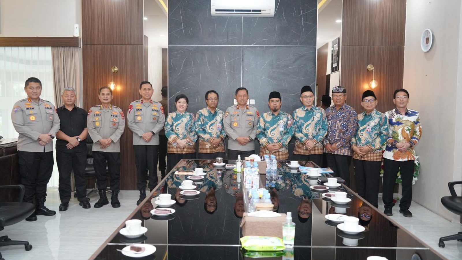 Kapolda NTB dan FKUB Perkuat Moderasi Beragama Cegah Konflik