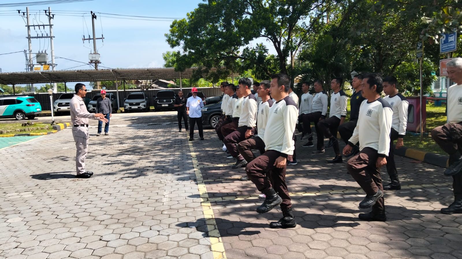 Polda NTB Bina  Satpam PLN