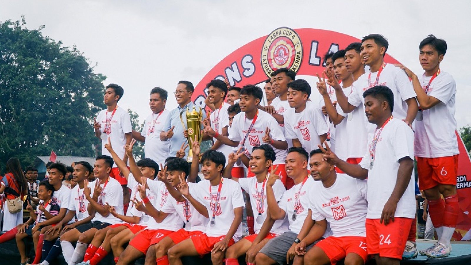 Bupati Lotim Tutup LARPA CUP 6, Masbagik Unggul