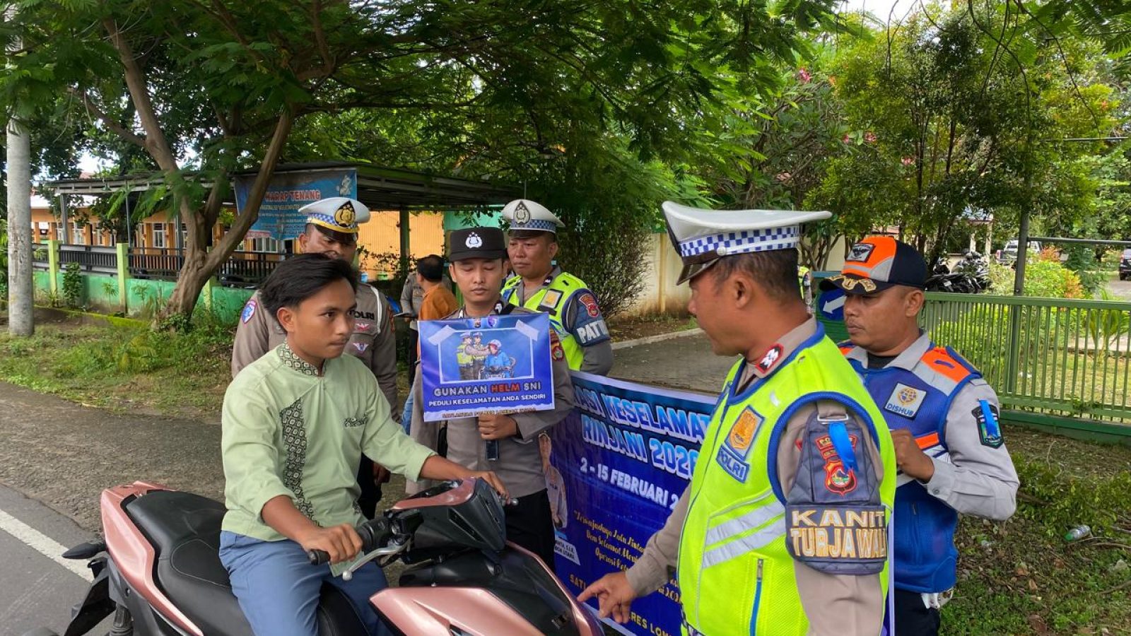 Operasi Keselamatan Rinjani, Polisi Beri Tindakan Edukatif