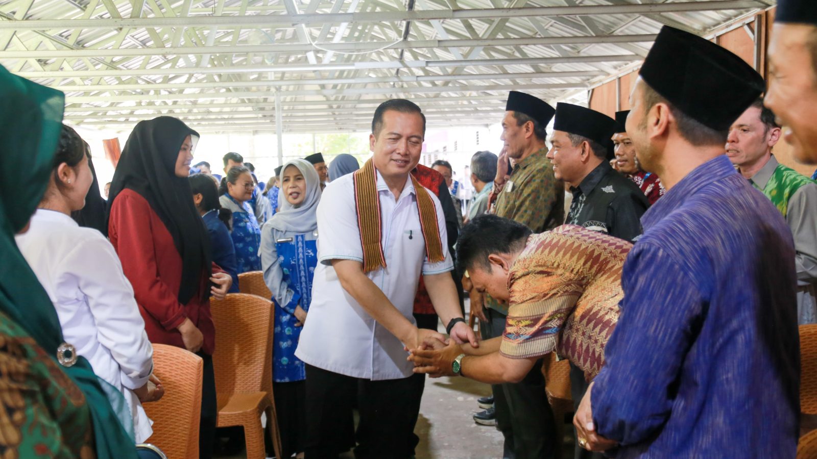 Kunjungi SMKN 1 Gerung, Gubernur NTB: Link and Match Jadi Kunci Penguatan SMK