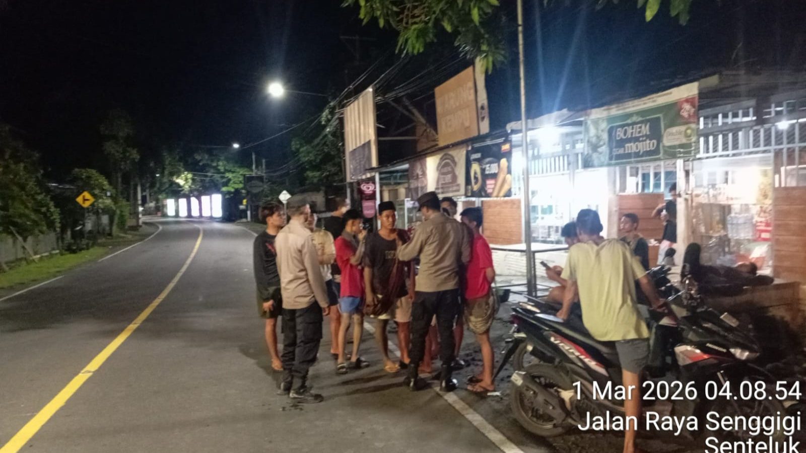 Respons Cepat Polsek Batulayar Tindaklanjuti Laporan 110: Pastikan Kawasan Senggigi Kondusif di Bulan Ramadhan