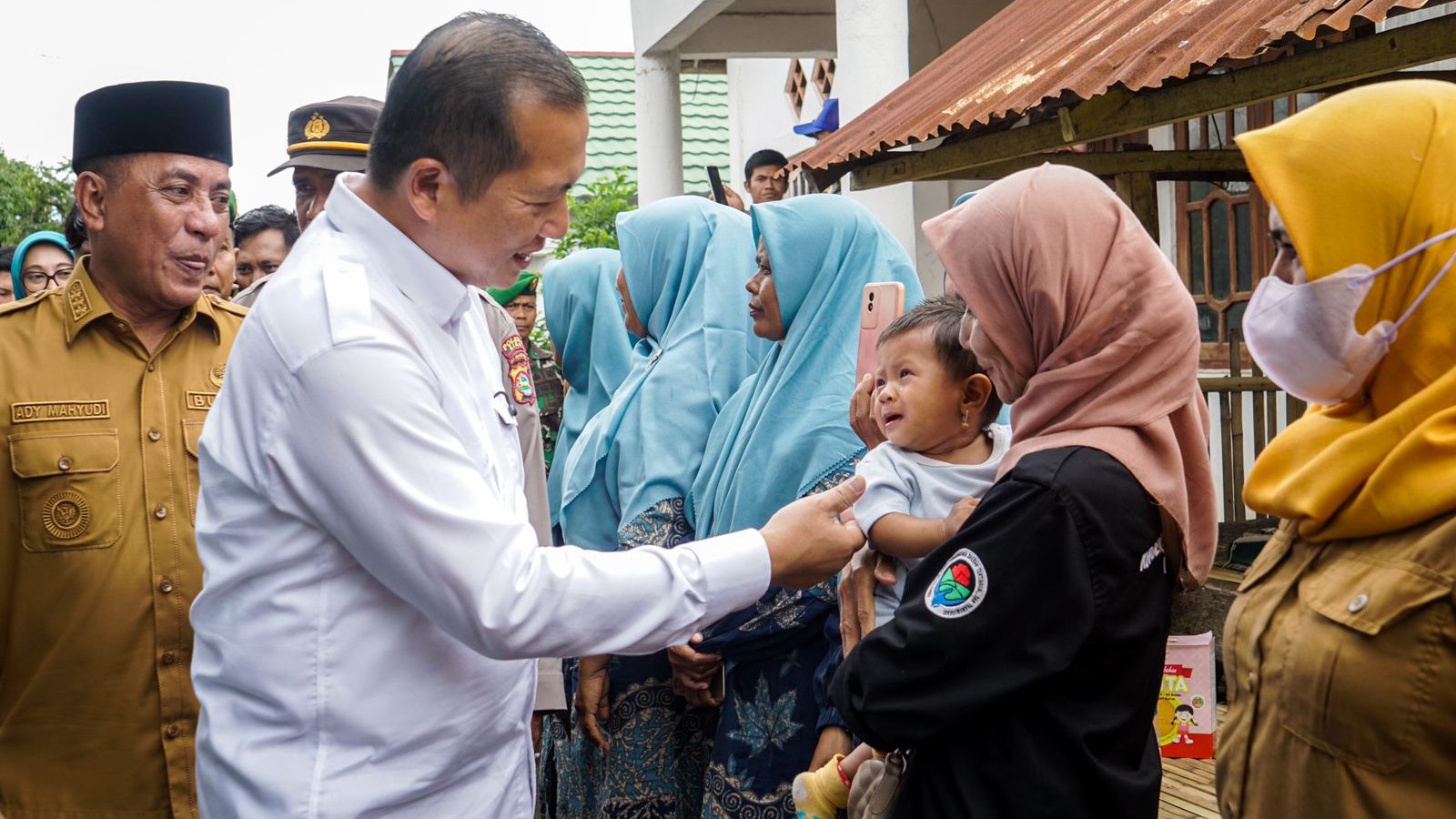 Gubernur NTB Tinjau Stunting di Desa Nggembe, Angka Bima Turun ke 12 Persen