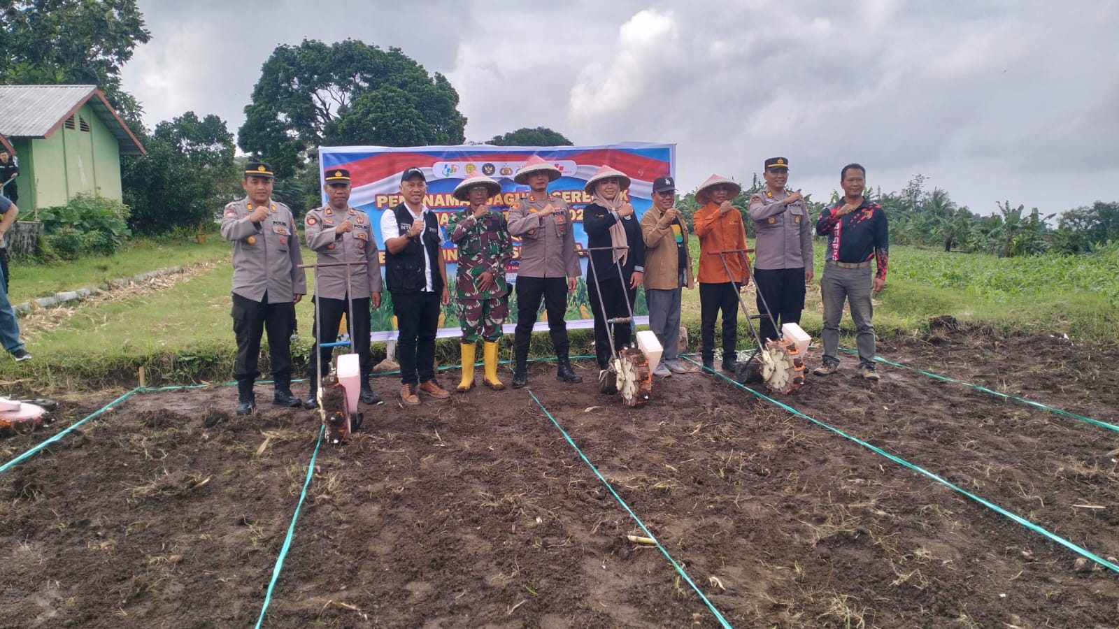 Kapolres Lombok Utara Pimpin Penanaman Jagung Serentak Kuartal I 2026 di Kayangan