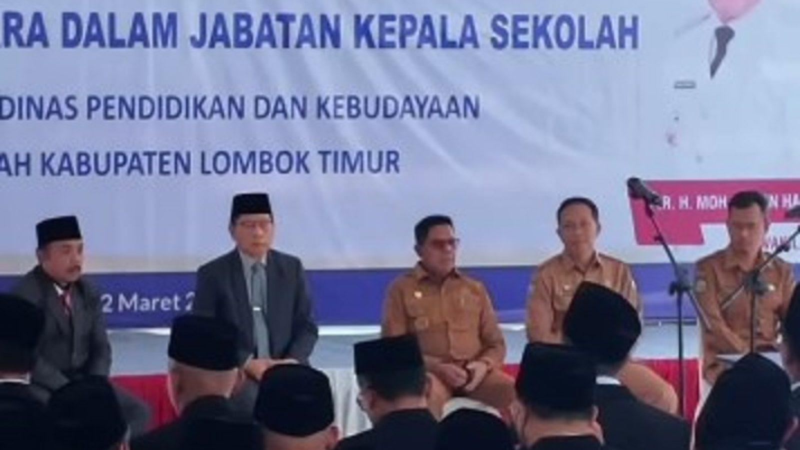 Lantik Kepala Sekolah, Ini Pesan Mengena Bupati Lotim