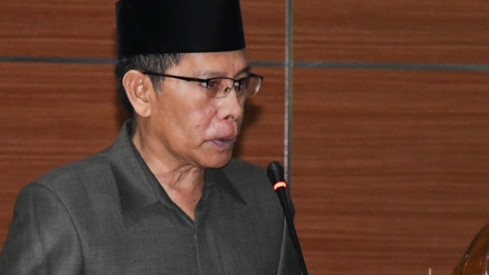 Wabup Hadiri Rapat Paripurna IX DPRD Lombok Timur