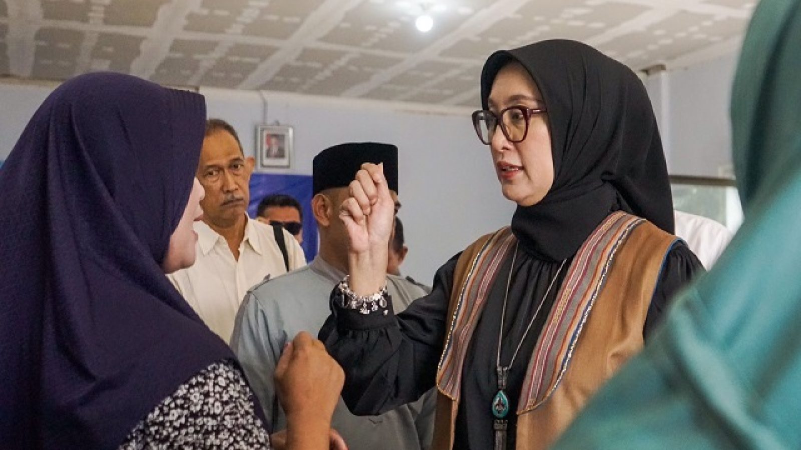 Bunda Sinta Ajak Warga Bersinergi Keluar dari Garis Kemiskinan