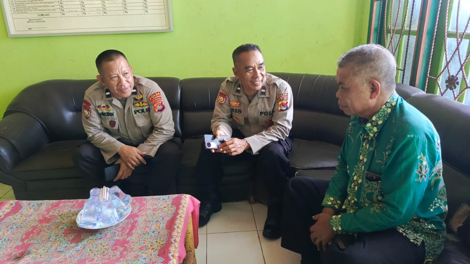 Binmas Polda NTB Beri Edukasi Kamtibmas di Sekolah, Tekankan Disiplin dan Pencegahan Bullying