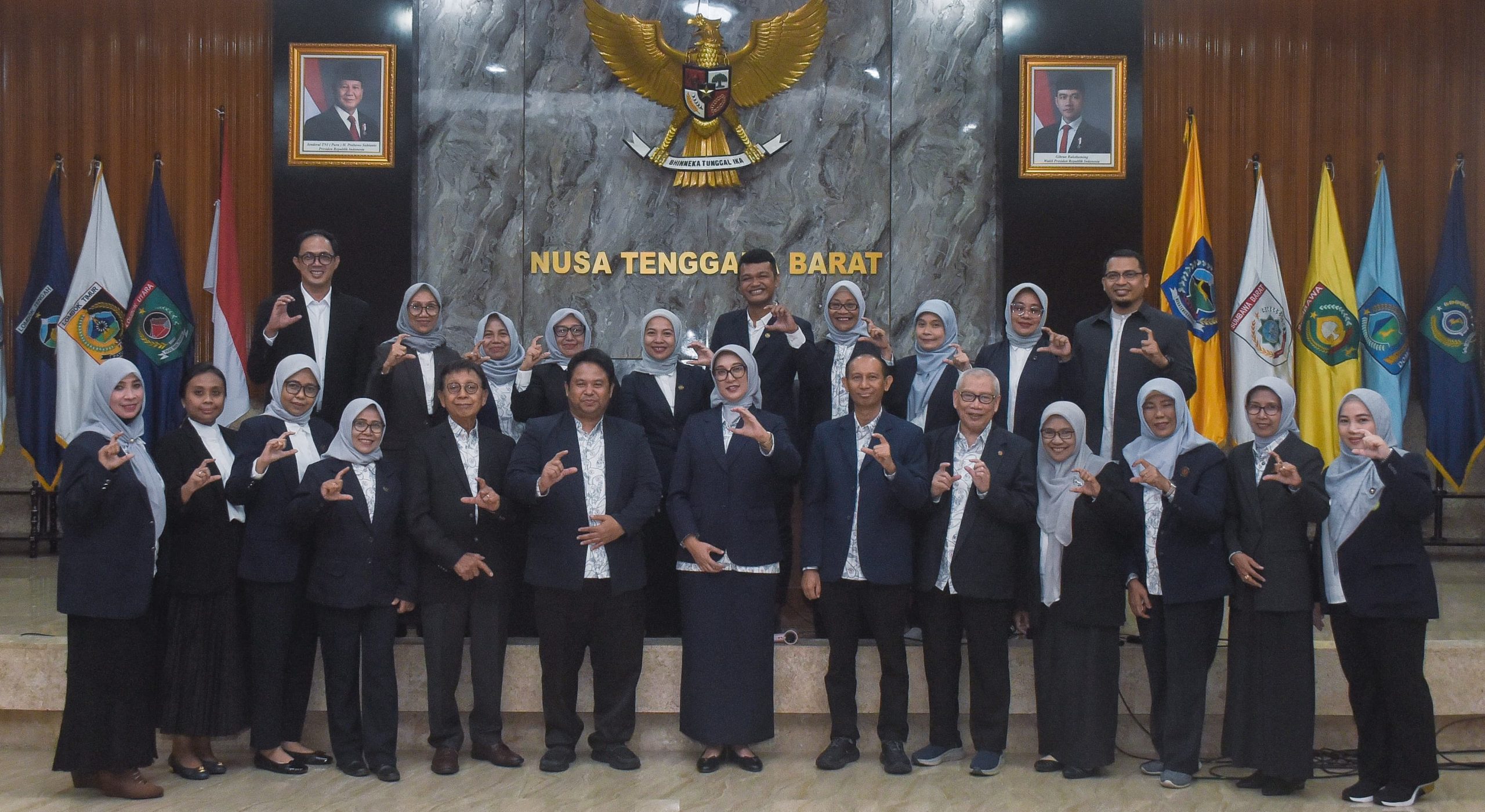 Dikukuhkan Jadi Ketua YKI NTB, Bunda Sinta Ajak Masyarakat Perangi Kanker