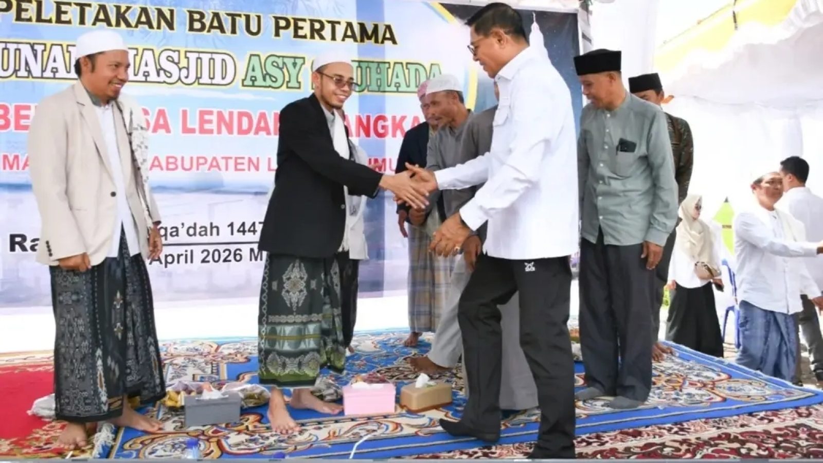 Telan Dana Rp 3 Miliar Bupati Lotim Hadiri Pembangunan Masjid Assyuhada