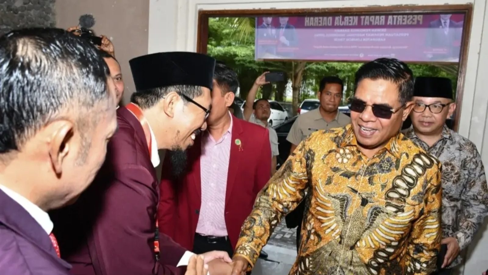 Bupati Lombok Timur Sebut Kehebatan Perawat