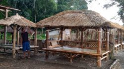 Dongkrak Perekonomian, Warga Bujak, Konsisten Tekuni Kerajinan Bambu