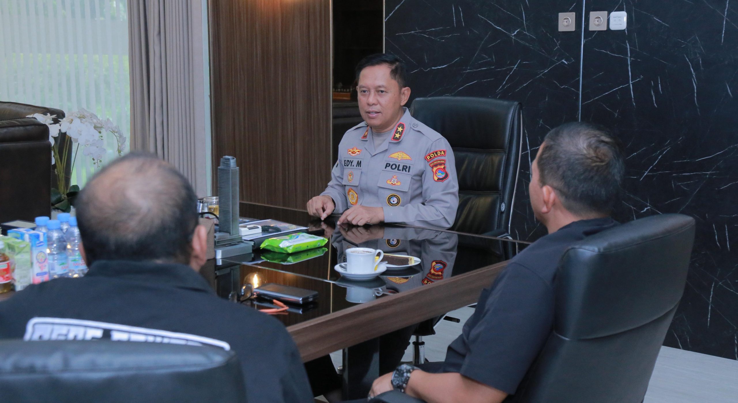 Kapolda NTB Bersama Sekjen ABUJAPI Perkuat Sinergitas Pengamanan Swakarsa