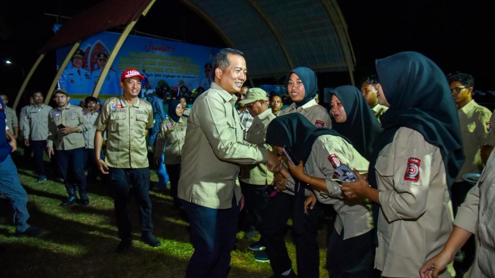 Gubernur Puji Tagana NTB Sebagai Teman Seperjuangan