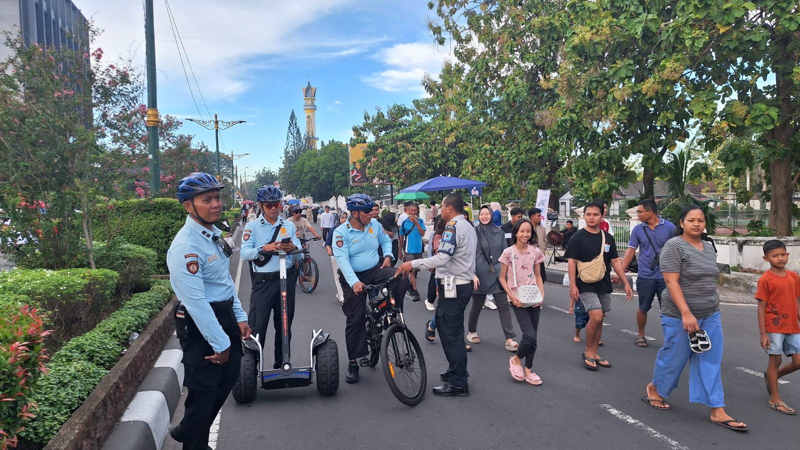 Patroli Direktorat Pamobvit Polda NTB di CFD Udayana