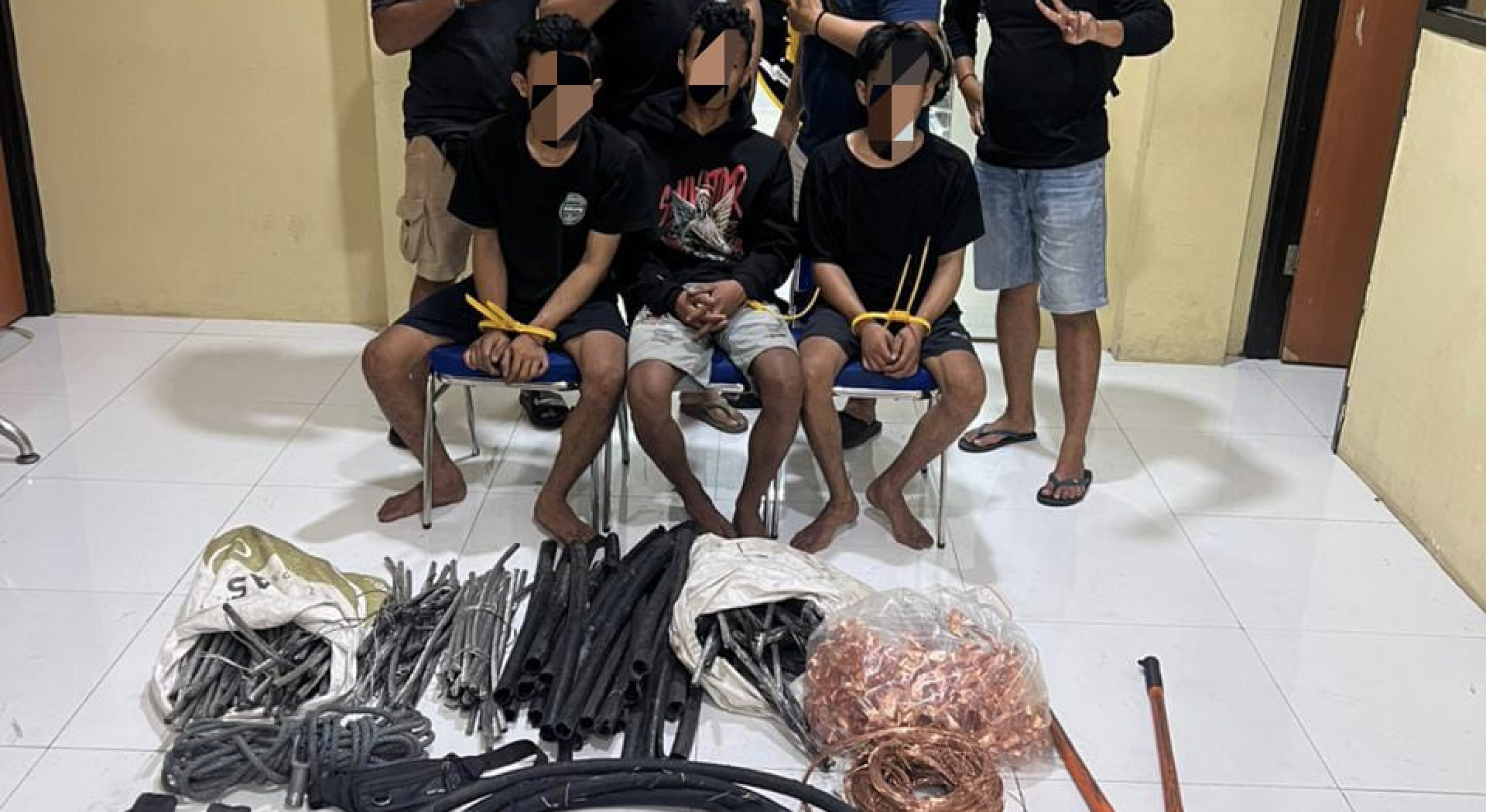 Polisi Amankan Barang Bukti Kabel PLN Hasil Curian di Lombok Barat