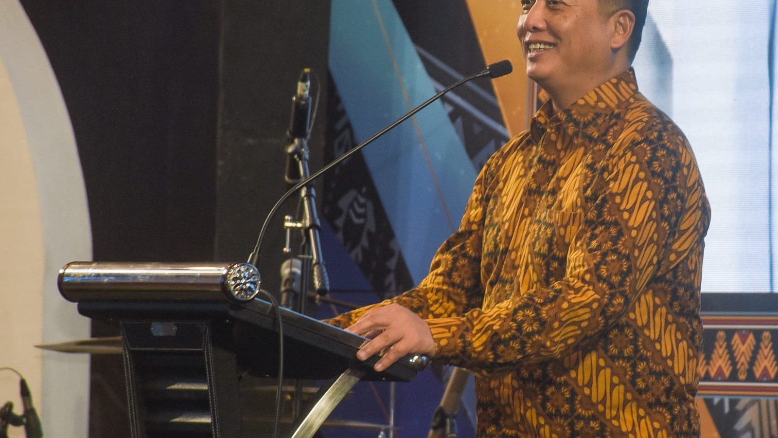 Pisah Sambut Kapolda NTB, Gubernur Apresiasi Dedikasi Irjen Edy Murbowo