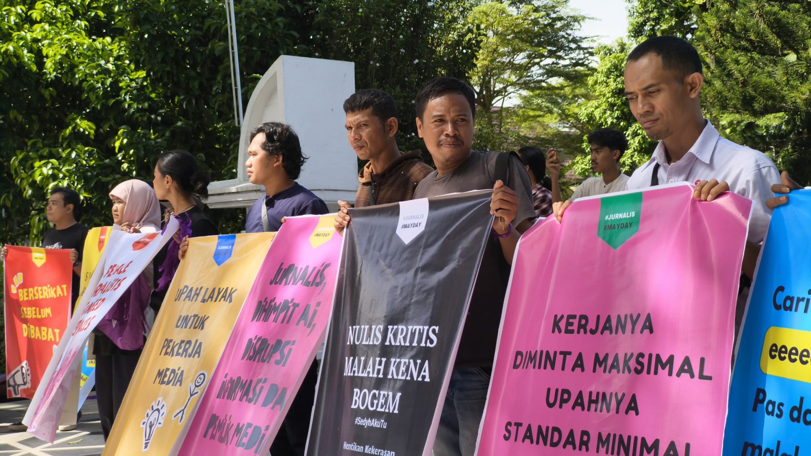 Somasi ke NTBSatu Terkait Pemberitaan Adalah Upaya Kriminalisasi Pers