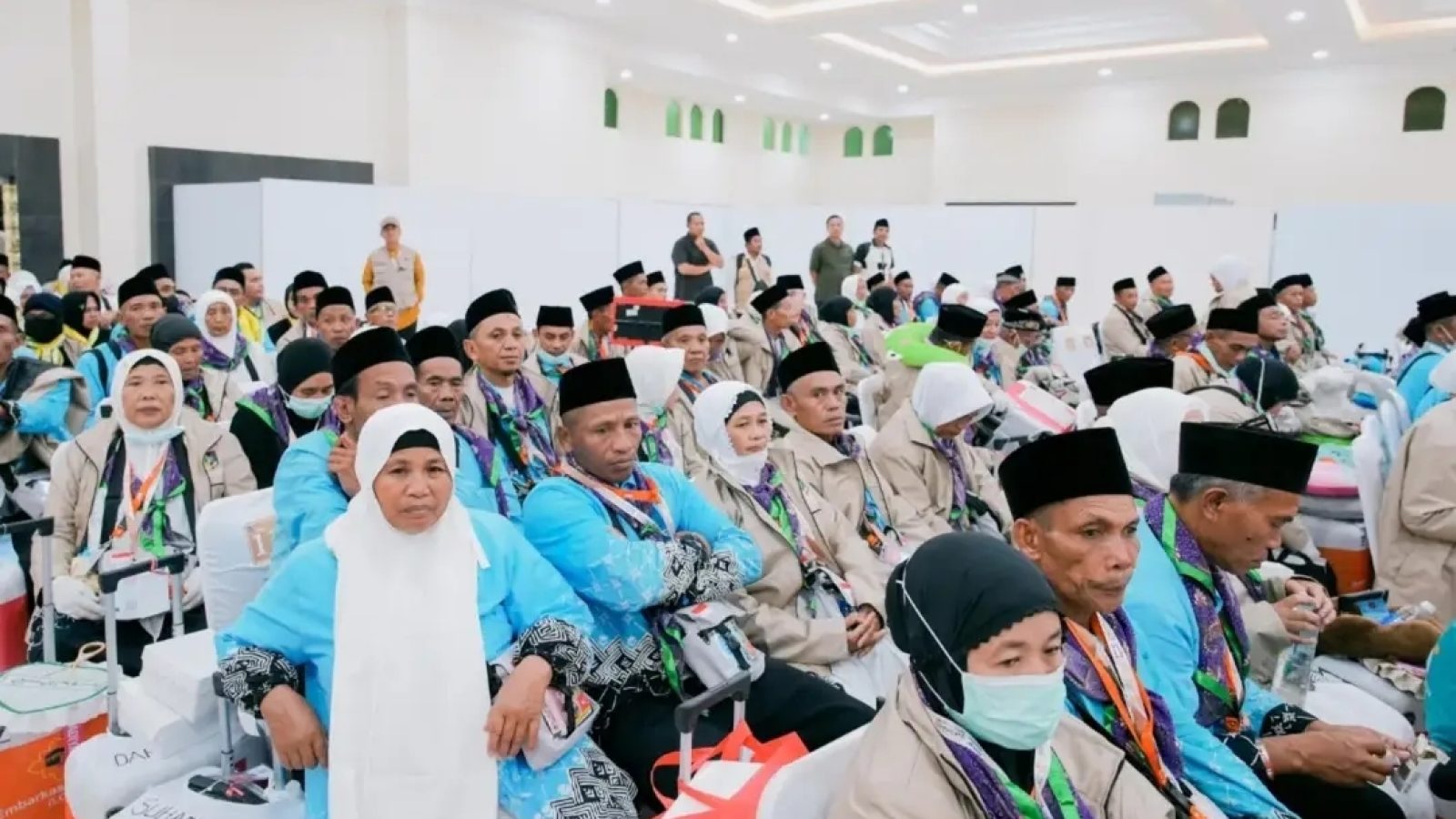 Lepas JCH, Bupati Lombok Timur Janjikan Pelayanan Lebih Baik