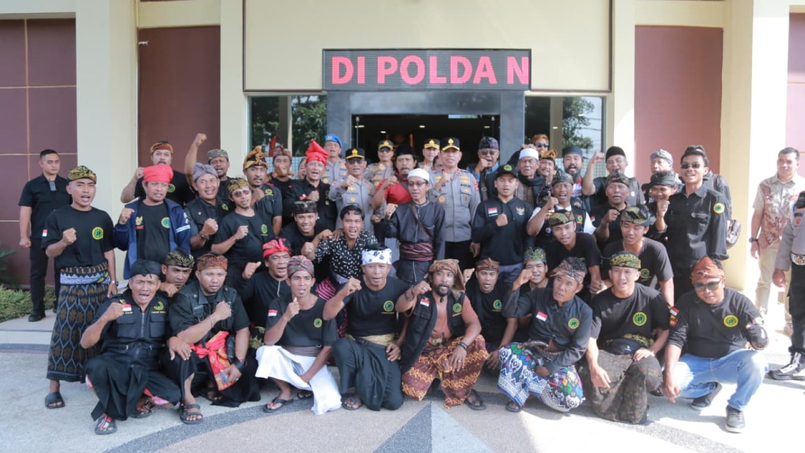 Kapolda NTB Terima Silaturahmi LASKAR SASAK, Perkuat Sinergi Jaga Kamtibmas