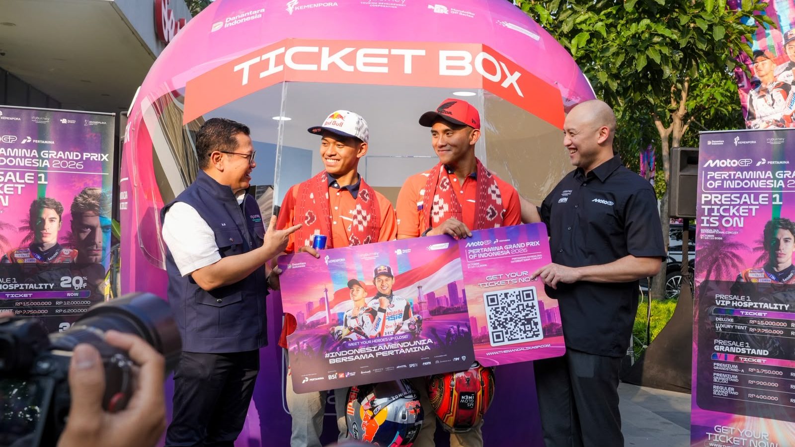 Giant Helmet Hadir di Sarinah, Permudah Pembelian Tiket Pertamina Grand Prix of Indonesia 2026