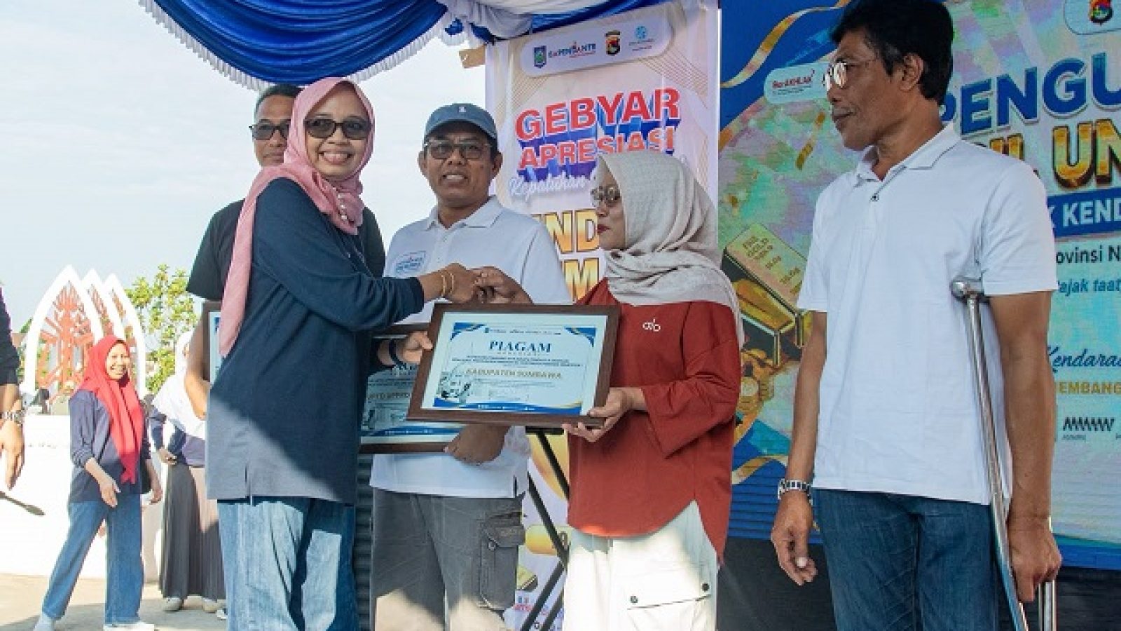 Pemerintah Beri Penghargaan Warga Taat Pajak