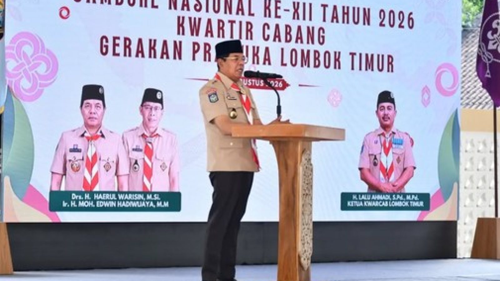 Bupati Warisin Lepas 80 Kontingen Jamnas XII Kwartir Cabang Lombok Timur