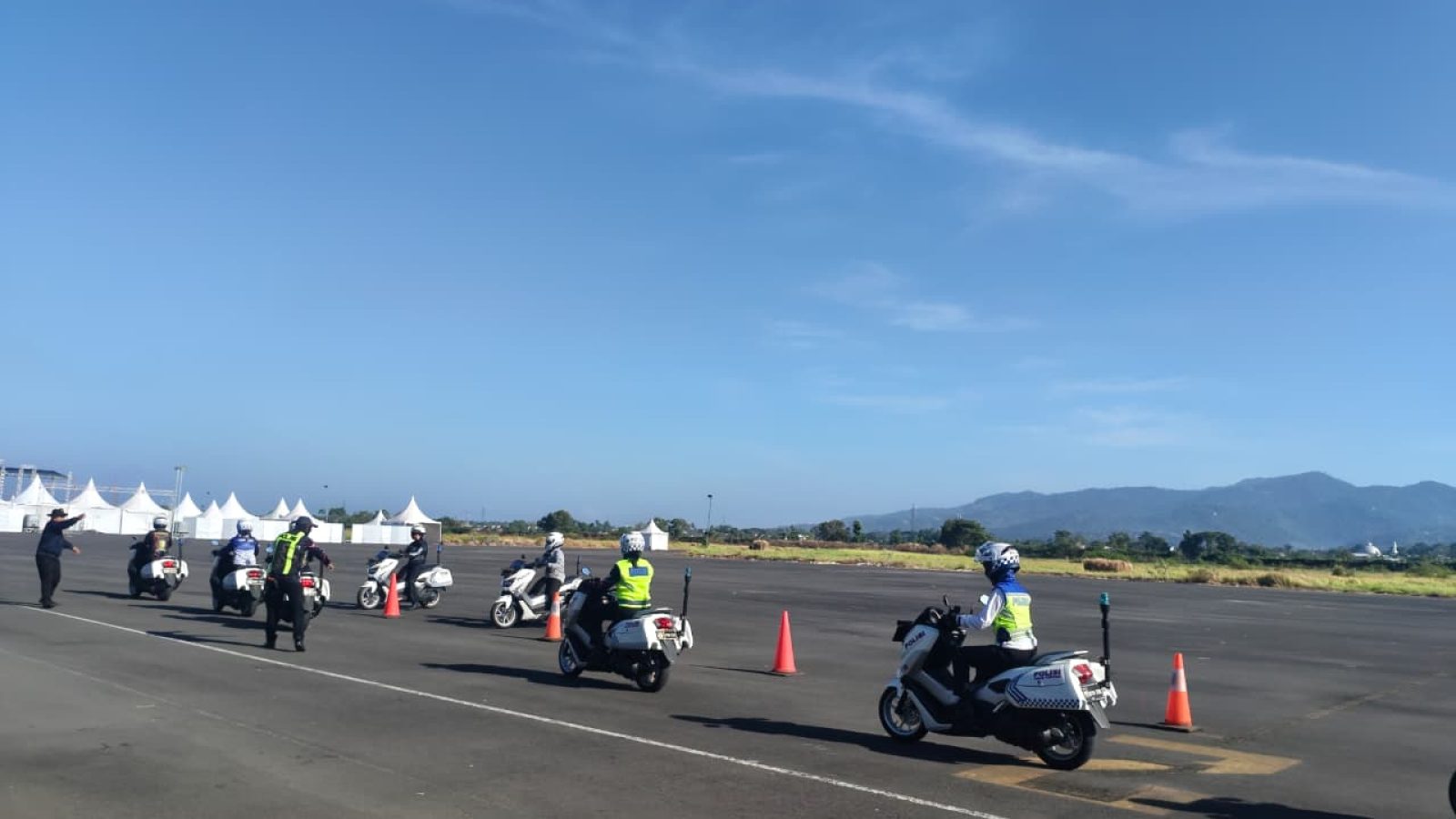 Jelang MotoGP, Polwan  Dilatih Kuasai Moge