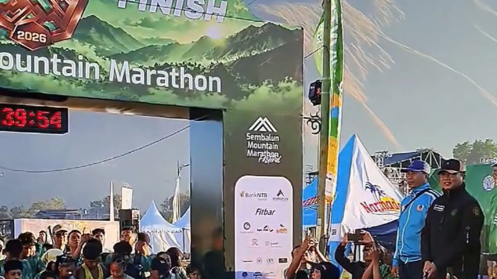 Sebanyak 700 Pelari dari 18 Negara Ramaikan Sembalun Mountain Marathon Festival 2026