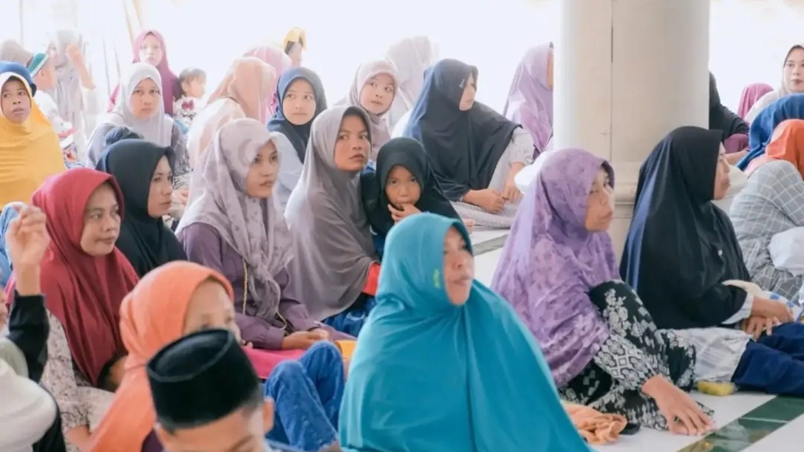 Bupati Lotim Sebut Semarak Peringatan Maulid Tunjukkan Bukti Kebersamaan