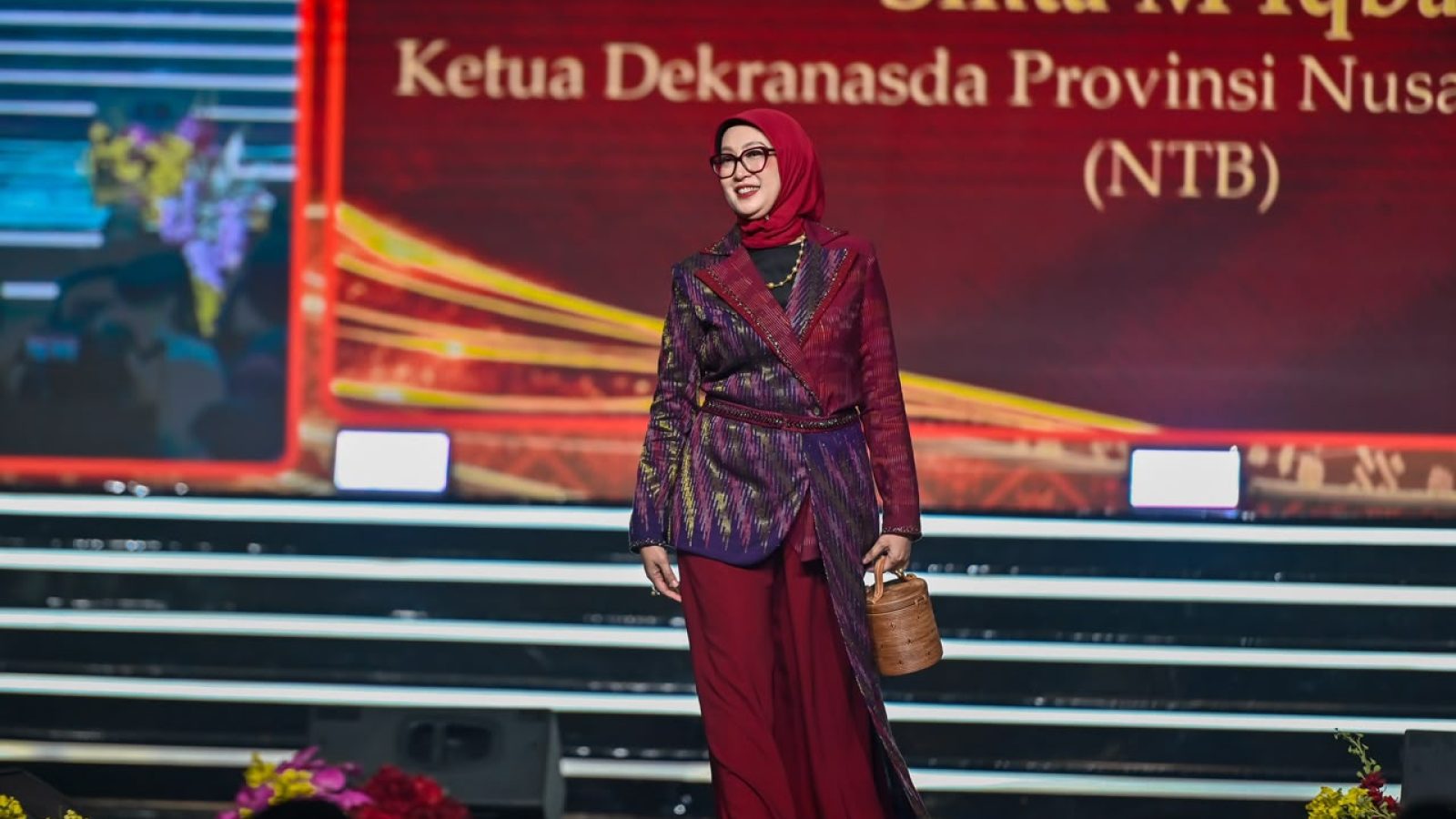 Sinta M. Iqbal Wakili NTB  di Fashion Show 38 Provinsi 