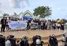 STP Mataram Libatkan 4 Dosen dan 30 Mahasiswa dalam Aksi Konservasi Laut di Pantai Ampenan